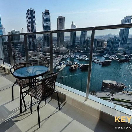 KeyOne - 1BR in Sparkle Tower Dubai Exterior foto