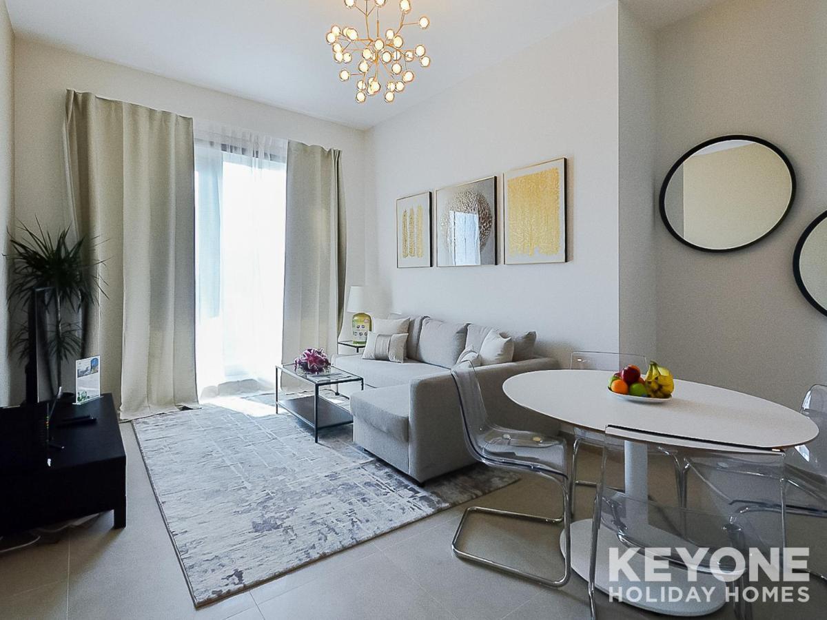 Ferienwohnung KeyOne - 1BR in Sparkle Tower Dubai Exterior foto