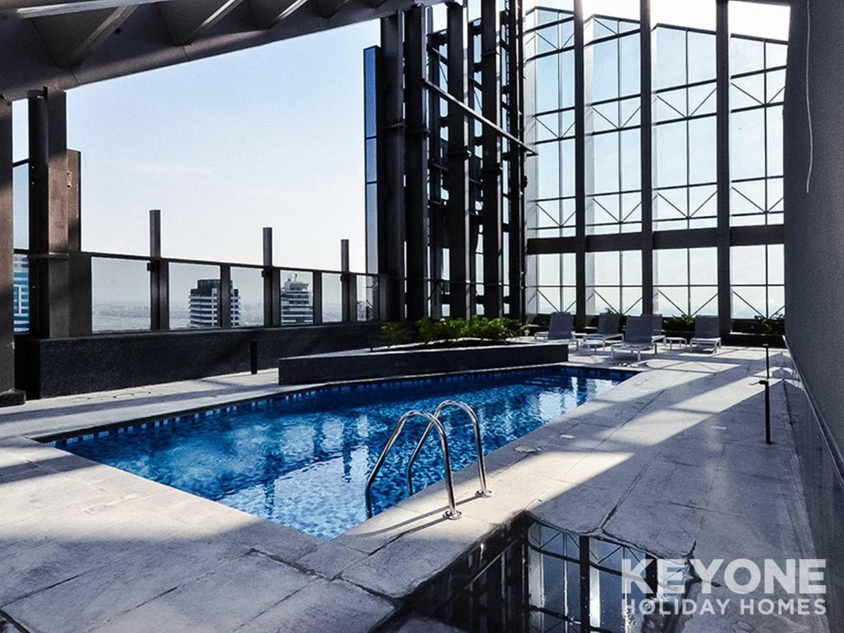 Ferienwohnung KeyOne - 1BR in Sparkle Tower Dubai Exterior foto